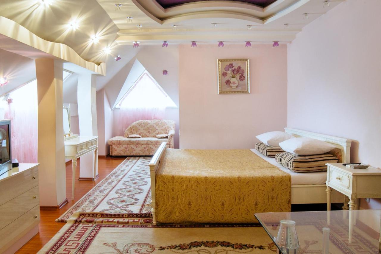 فندق Santorini Codru المظهر الخارجي الصورة